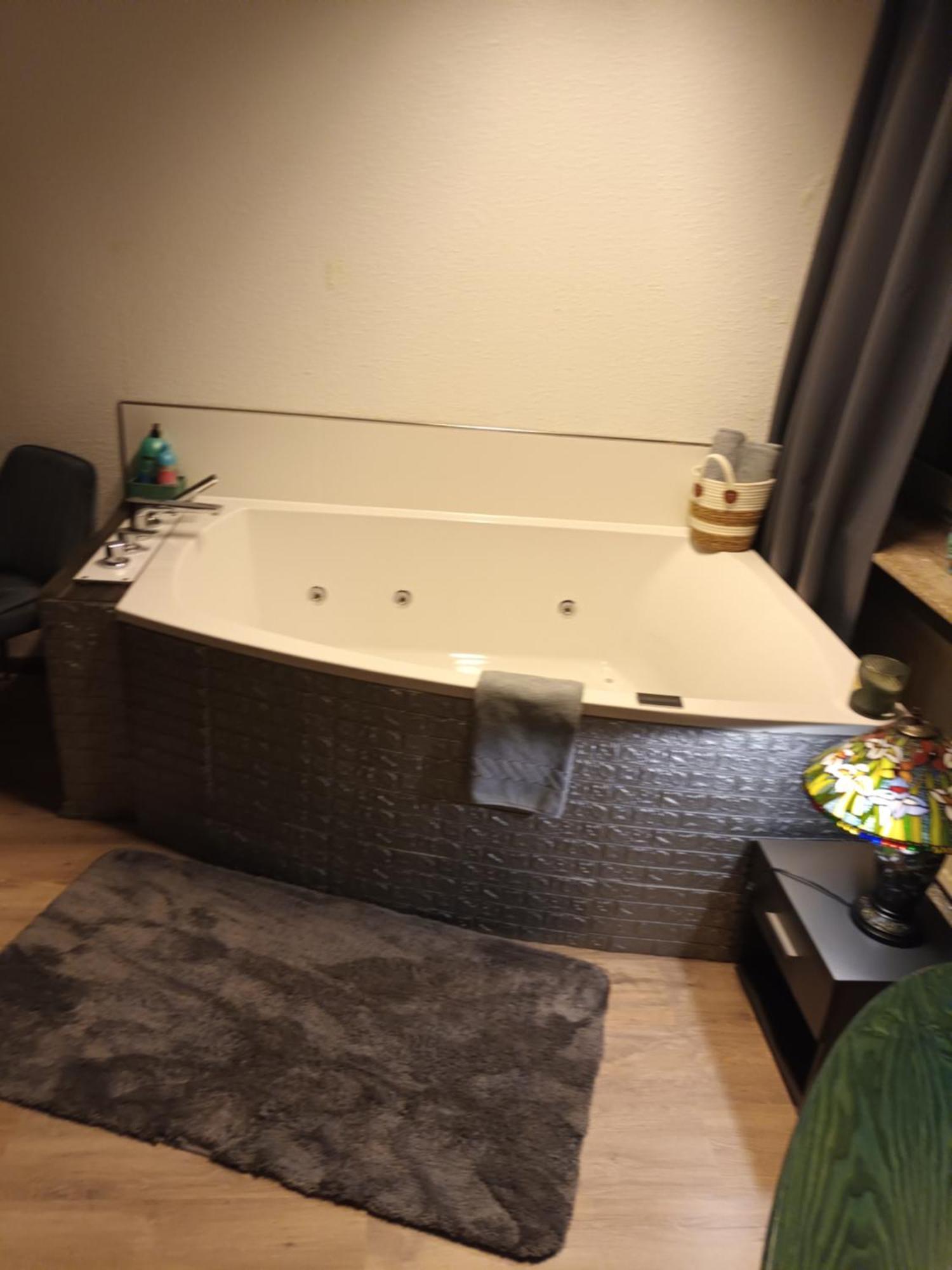Ferienwohnung Mit Whrpool Koblenz  Buitenkant foto